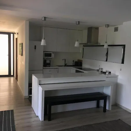 The Roof House Dom wakacyjny *