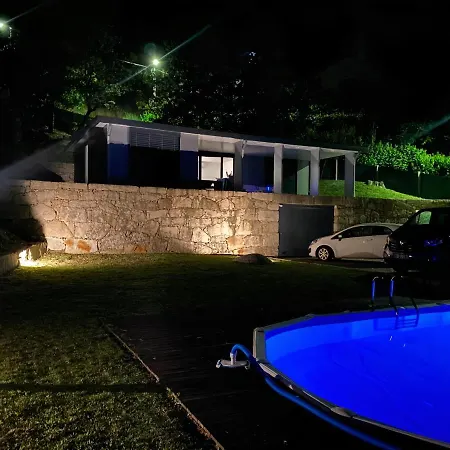 Dom wakacyjny The Roof House *