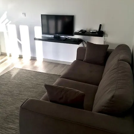 The Roof House Dom wakacyjny *