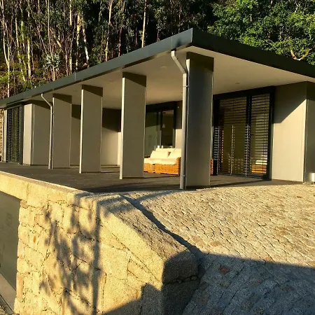 The Roof House * Vieira do Minho