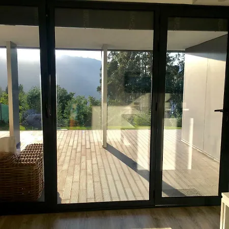 The Roof House Dom wakacyjny *