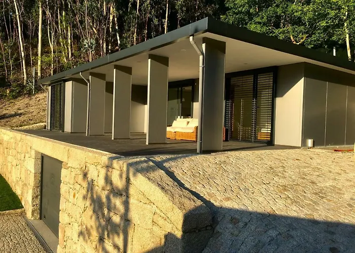 The Roof House * Vieira do Minho